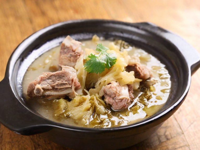 五花肉炖酸菜粉条（拆骨肉+五花肉）