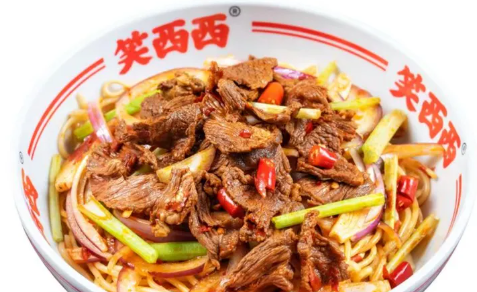 小炒黄牛肉拌饭