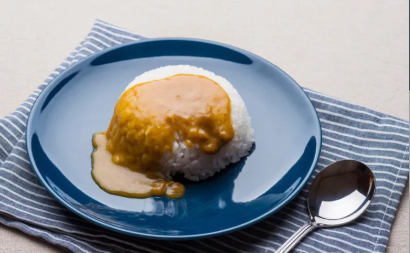 咖喱土豆泥拌饭